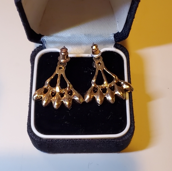 Womens Earings - Picture 4 of 5